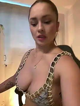 Alyson Conner online show from July 2026 01:06:01 PM