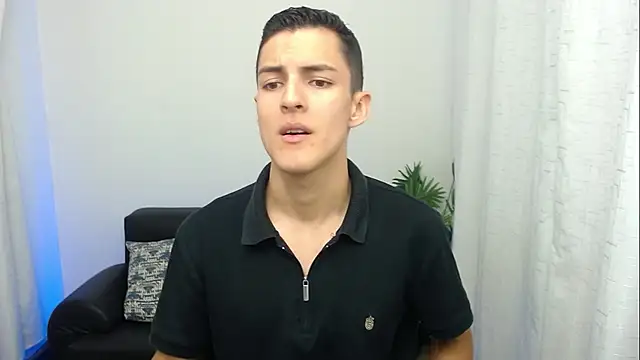 Matiius18 online show from December 2025 01:51:02 PM