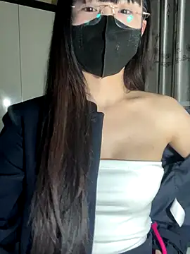 Snapshot of Dior_baby chatting on December 2025 04:04:01 PM Dior baby online show from December 2025 04:04:01 PM