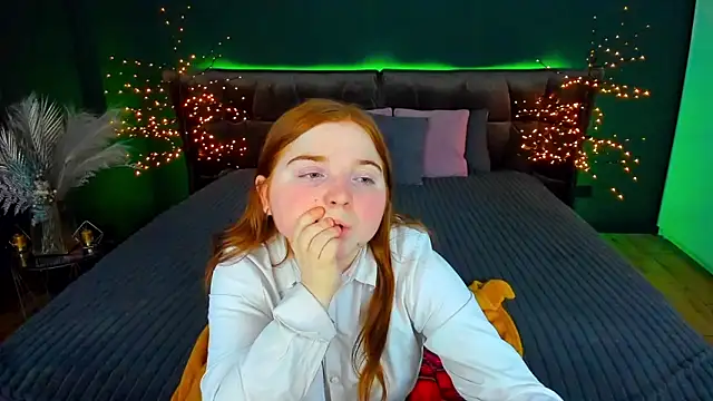 KattyRose8 online show from September 2025 06:42:01 PM