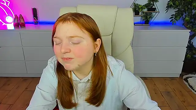 KattyRose8 online show from February 2026 07:34:02 PM