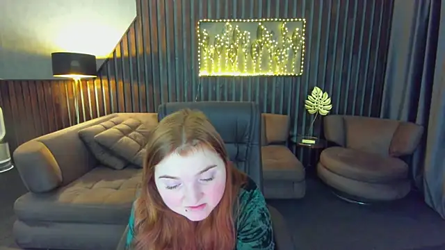 Snapshot of KattyRose8 chatting on May 2026 06:03:01 PM KattyRose8 online show from May 2026 06:03:01 PM