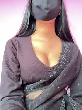 Neha18 online show from October 2025 07:42:02 AM