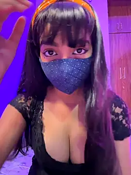 Neha18 online show from October 2025 12:40:02 PM