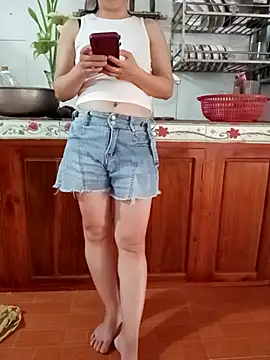 Snapshot of Sweet-Berry89 chatting on September 2025 03:39:02 AM Sweet-Berry89 online show from September 2025 03:39:02 AM