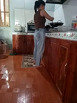 Snapshot of Sweet-Berry89 chatting on September 2025 04:23:02 AM Sweet-Berry89 online show from September 2025 04:23:02 AM