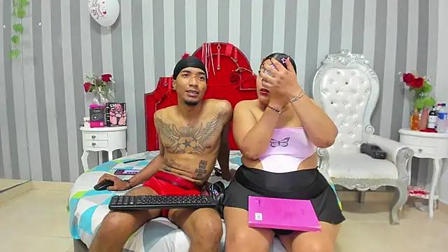 CaroyAndy online show from February 2026 12:45:02 PM