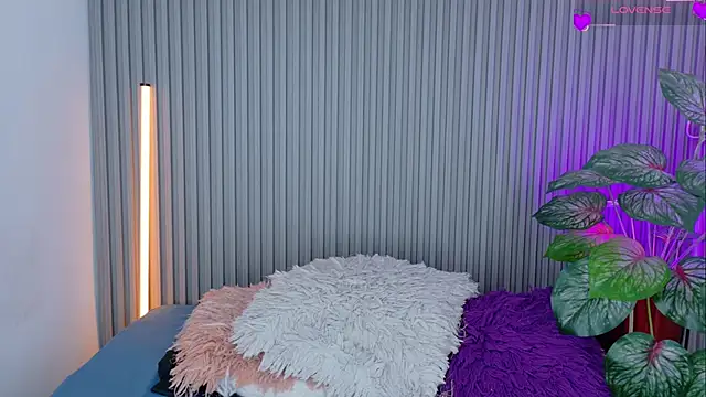 Celeste Presstigge online show from March 2026 09:33:01 PM