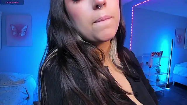 Bella  Lane online show from March 2026 03:45:02 AM