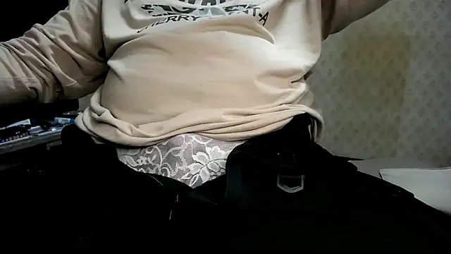 Snapshot of Keichan_1225 chatting on January 2026 11:21:01 PM Keichan 1225 online show from January 2026 11:21:01 PM