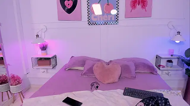 Zoe Lynch  online show from December 2025 11:52:01 AM