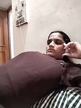 Snapshot of Sofia_kuuu chatting on September 2025 05:55:02 AM Sofia kuuu online show from September 2025 05:55:02 AM