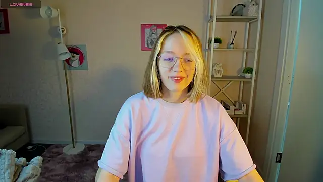 R0cket bunny online show from October 2025 01:14:02 AM