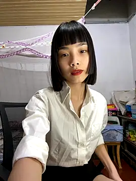 andymi1 online show from October 2025 03:36:02 AM