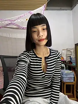 andymi1 online show from October 2025 02:08:01 PM