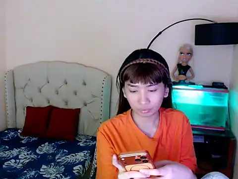 ShantalFoxxy  online show from March 2026 12:54:01 PM