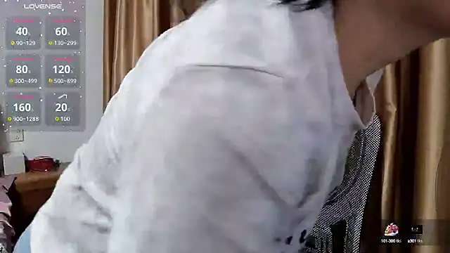 Haili-1 online show from October 2025 02:34:01 PM