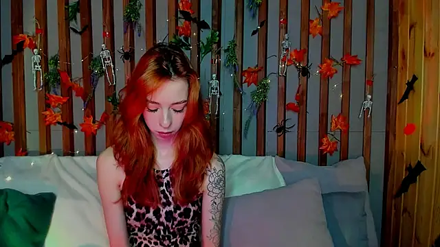 Snapshot of Lori_Williams chatting on October 2025 12:56:02 AM Lori Williams online show from October 2025 12:56:02 AM