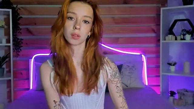 Snapshot of Lori_Williams chatting on November 2025 12:54:02 AM Lori Williams online show from November 2025 12:54:02 AM