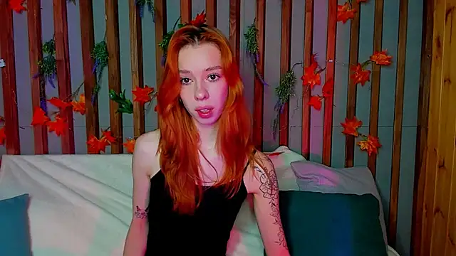 Snapshot of Lori_Williams chatting on December 2025 12:59:02 AM Lori Williams online show from December 2025 12:59:02 AM