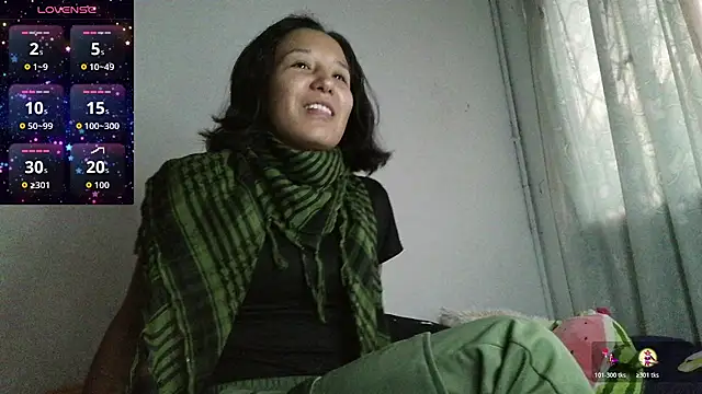 Natzu Choi online show from October 2025 10:33:02 PM