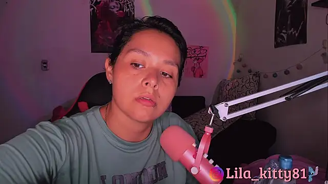 lila kitty81 online show from November 2025 05:58:02 PM