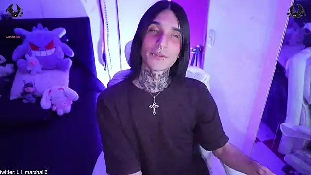 Snapshot of marshall__k chatting on February 2026 01:24:02 AM marshall k online show from February 2026 01:24:02 AM