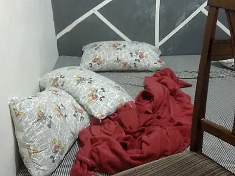 AsianbouncieGIRL online show from December 2025 12:42:01 AM