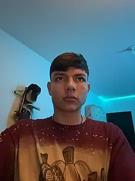 alandelrey57 online show from October 2025 05:10:01 AM