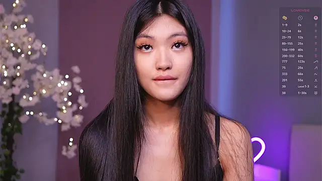 FancyEsten online show from February 2026 08:00:02 AM