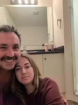 Snapshot of cloudymatt chatting on December 2025 03:00:02 AM cloudymatt online show from December 2025 03:00:02 AM