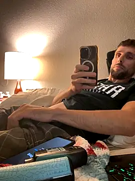 Snapshot of thejohnryancollection chatting on October 2025 04:45:02 AM thejohnryancollection online show from October 2025 04:45:02 AM