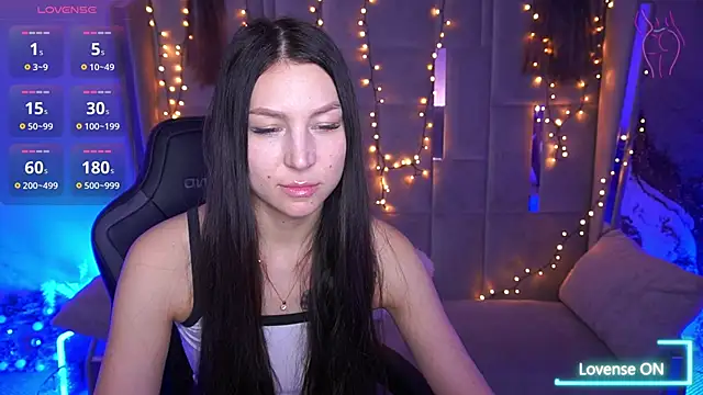 EliseVelour online show from February 2026 02:05:01 PM