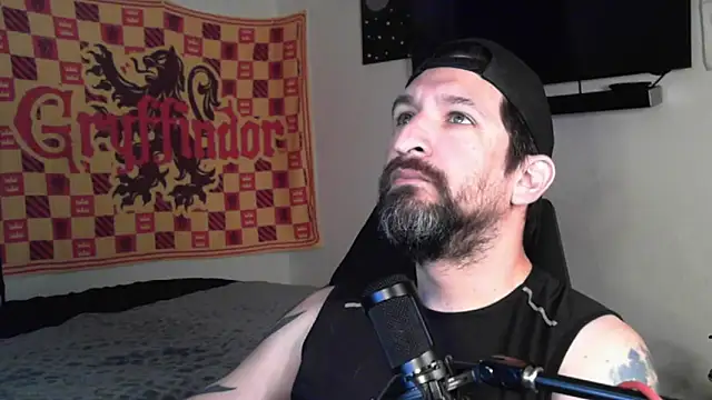 DevilPup75  online show from September 2025 08:31:01 PM