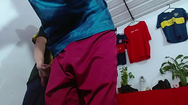 skinny23cm online show from March 2026 01:47:01 PM