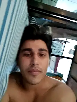 Snapshot of HarryChoudhary21 chatting on May 2026 12:13:02 PM HarryChoudhary21 online show from May 2026 12:13:02 PM