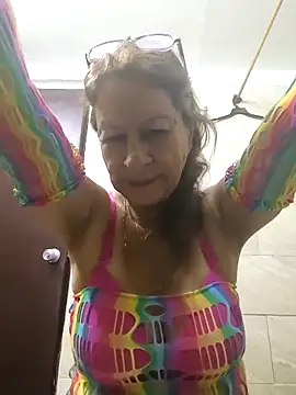 MaryeLunna online show from December 2025 11:47:02 PM