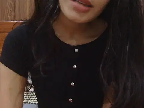 Snapshot of Tanvi_Angel chatting on July 2026 04:24:01 PM Tanvi Angel online show from July 2026 04:24:01 PM
