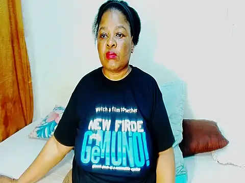 Love-Racheal75 online show from July 2026 11:20:02 PM