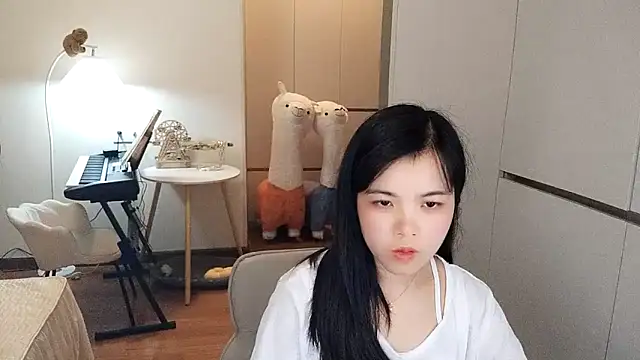 XiaoAnQi online show from November 2025 02:55:02 PM