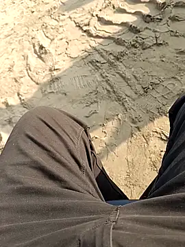 Snapshot of hard_boy9455 chatting on December 2025 04:06:01 AM hard boy9455 online show from December 2025 04:06:01 AM