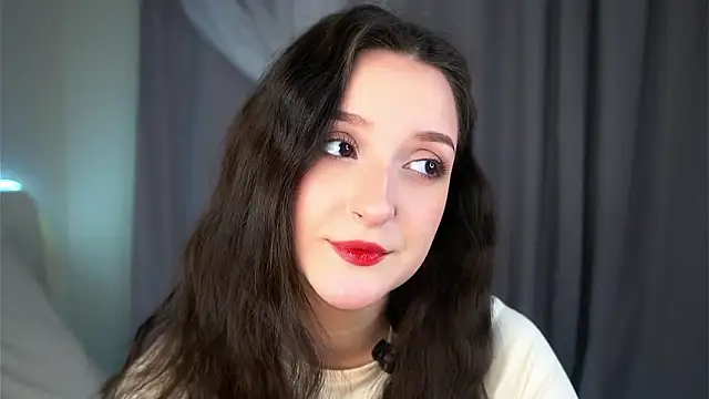 FalineBeacher online show from March 2026 01:34:02 AM