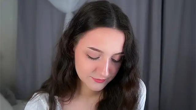 FalineBeacher online show from March 2026 01:14:01 AM