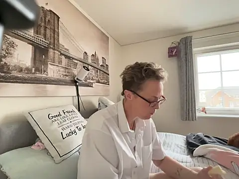 Curvy-Jinx online show from March 2026 10:40:01 AM