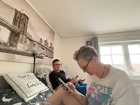 Curvy-Jinx online show from April 2026 07:58:02 AM