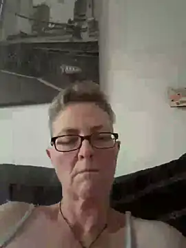 Curvy-Jinx online show from July 2026 08:08:01 PM