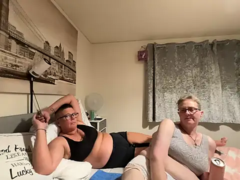 Curvy-Jinx online show from July 2026 09:08:01 PM