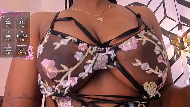 VictoriaKroft online show from October 2025 12:48:02 PM