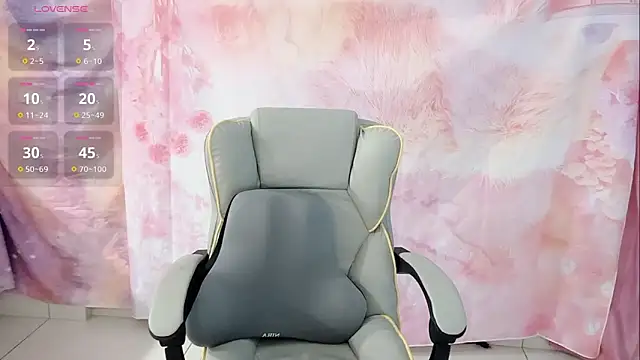 Snapshot of Crush-7ii chatting on February 2026 12:50:01 AM Crush-7ii online show from February 2026 12:50:01 AM