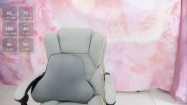 Snapshot of Crush-7ii chatting on February 2026 02:43:01 AM Crush-7ii online show from February 2026 02:43:01 AM